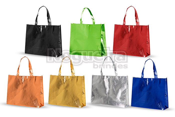 Sacola em TNT Laminado Personalizada