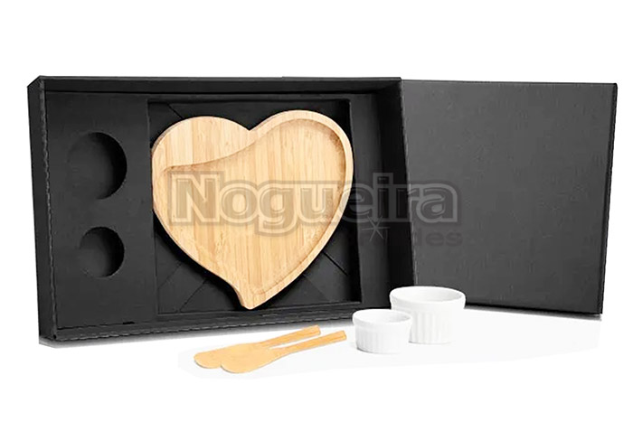 Petisqueira para Final de Ano Personalizada
