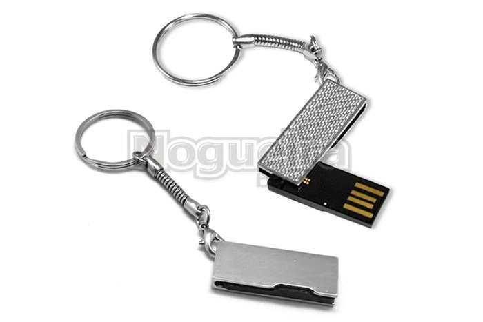Chaveiro com Mini Pen Drive Personalizado